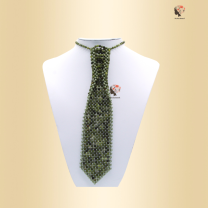 Green Jade Beaded Neck Tie – Handcrafted Natural Stone Jewelry for Timeless Style