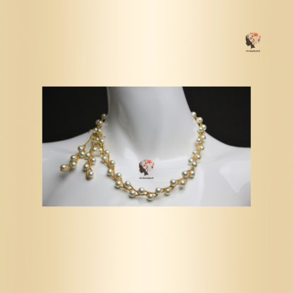 Golden Grace: Handmade Faux Pearl Bead Necklace